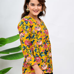 Women's Floral Print Regular Fit Top