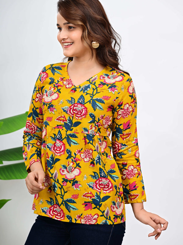 Women's Floral Print Regular Fit Top