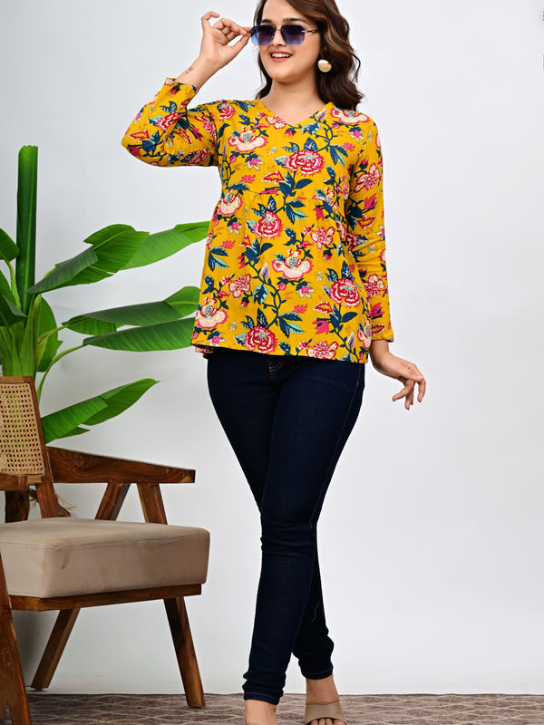 Women's Floral Print Regular Fit Top
