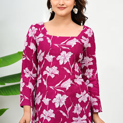 Women's Magenta Floral Print Cotton Square Neck Top