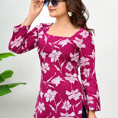 Women's Magenta Floral Print Cotton Square Neck Top